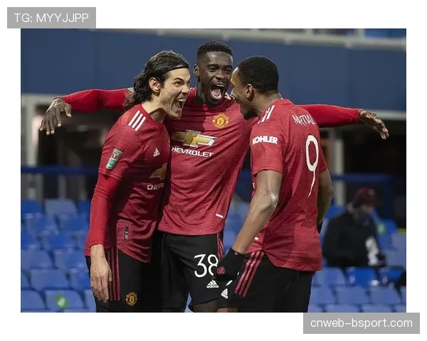 英超圣诞休战杯背景引争议，联盟强调历史教育意义